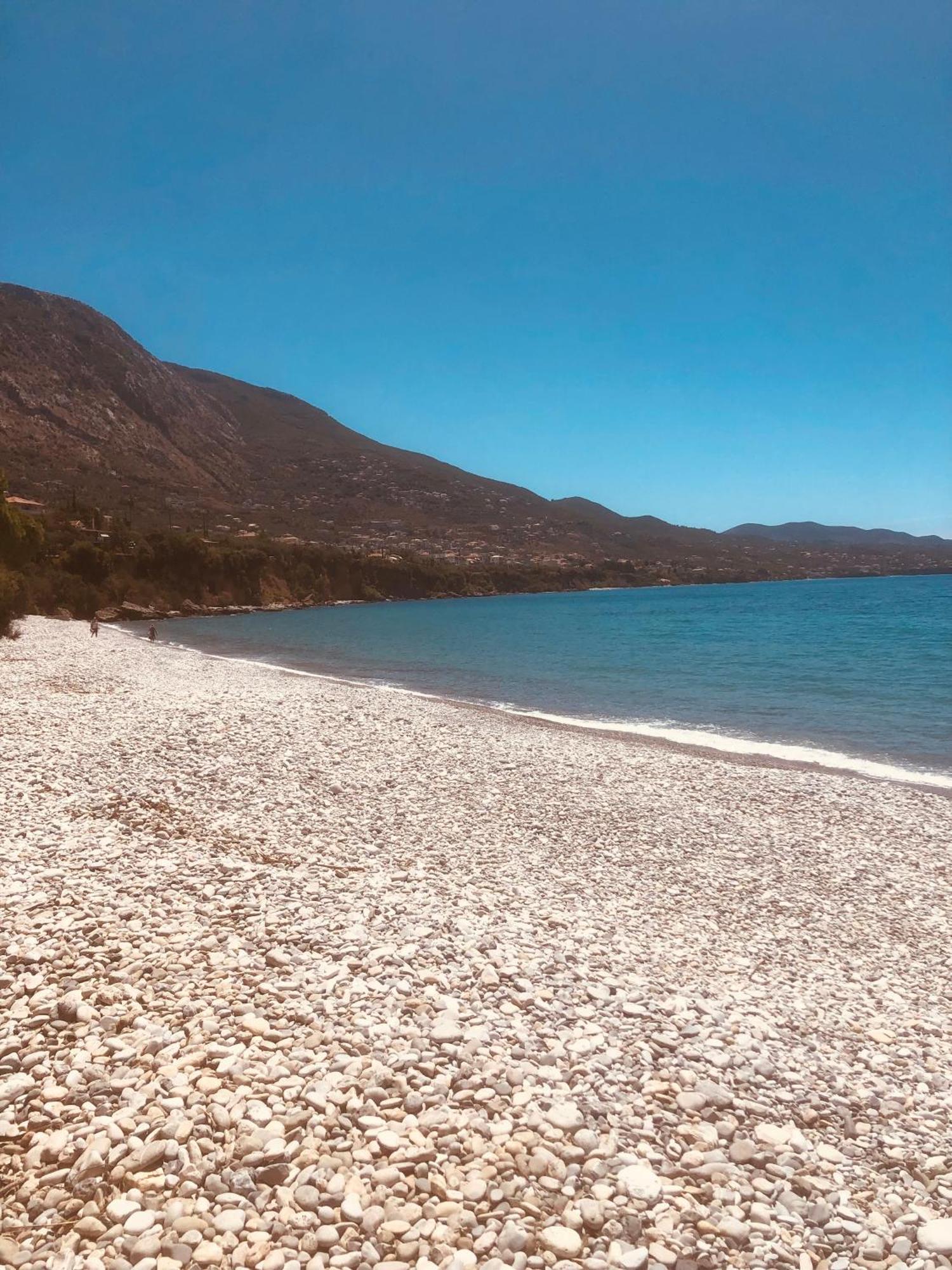Barreira Beachfront Rooms 6 卡拉马塔 外观 照片